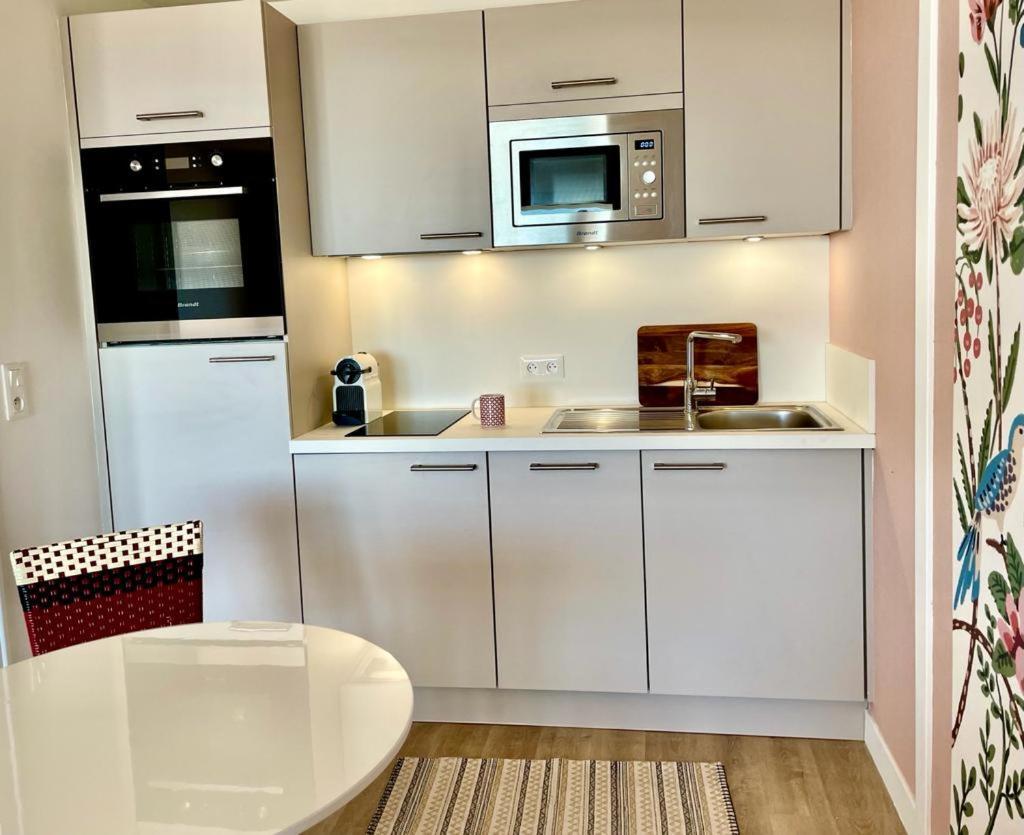 Large Studio Direct Access To The Beach Pornichet Extérieur photo